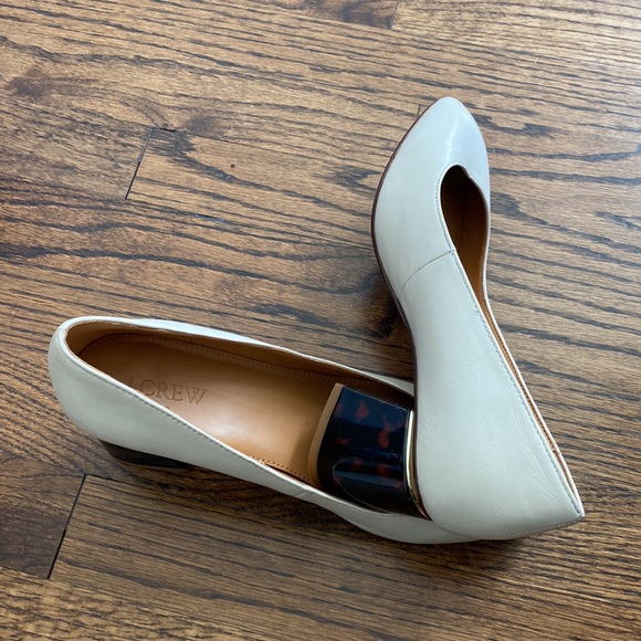 Ladies size 8 J Crew Pumps - Picture 2 of 3